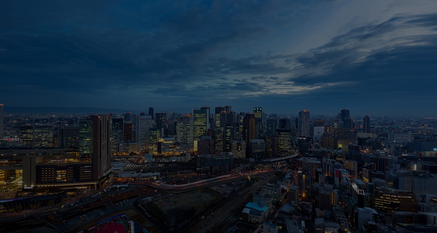 心地よいコマース体験を 社会に届ける。人とテクノロジーの力で